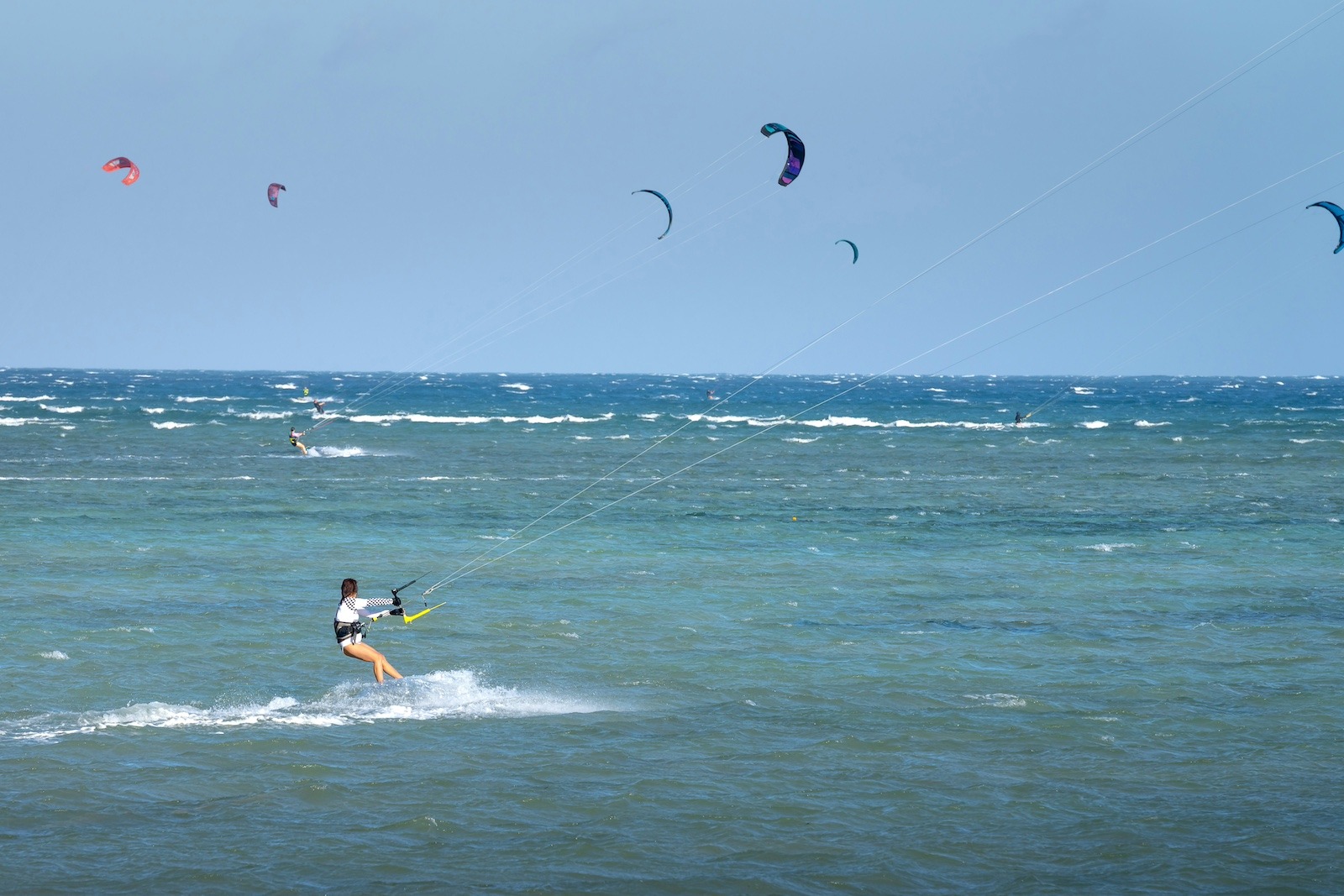 Kitesurfing
